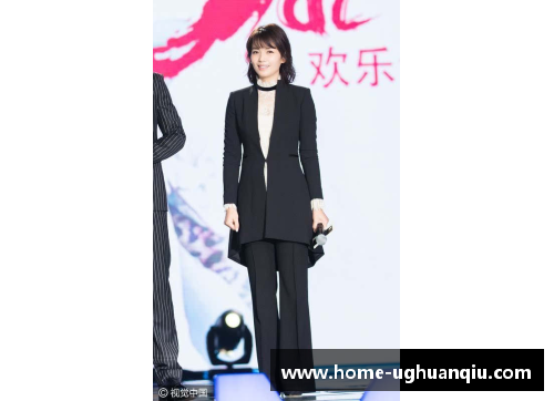 ug环球官网黑白交织的优雅瞬间 足球明星西装魅力尽显